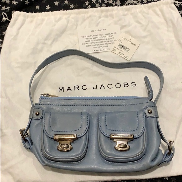 Marc Jacobs Handbags - 🎉FINAL SALE EUC Marc Jacobs blue vintage mini bag